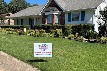 Top 5 Signs Your Home Needs Professional House Washing