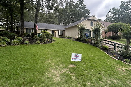 Why Pressure Washing is Essential for Homes in North Little Rock’s Humid Climate